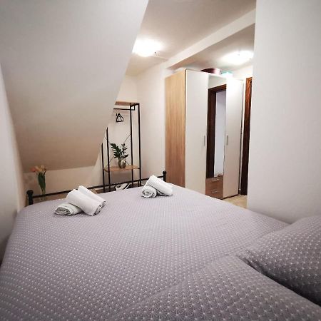 Apartman Ivo Apartment Novigrad  Bagian luar foto
